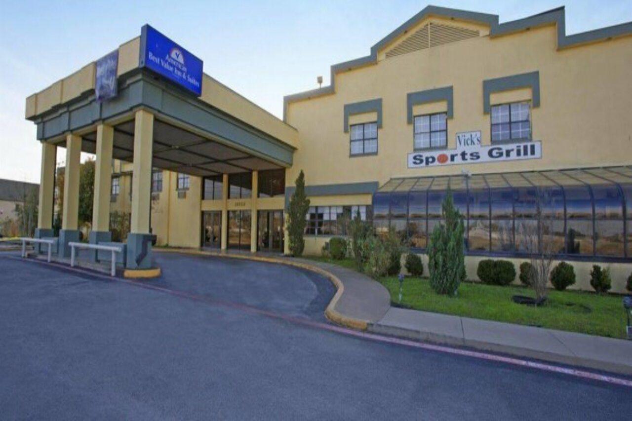 Americas Best Value Inn And Suites North Farmers Branch Zewnętrze zdjęcie