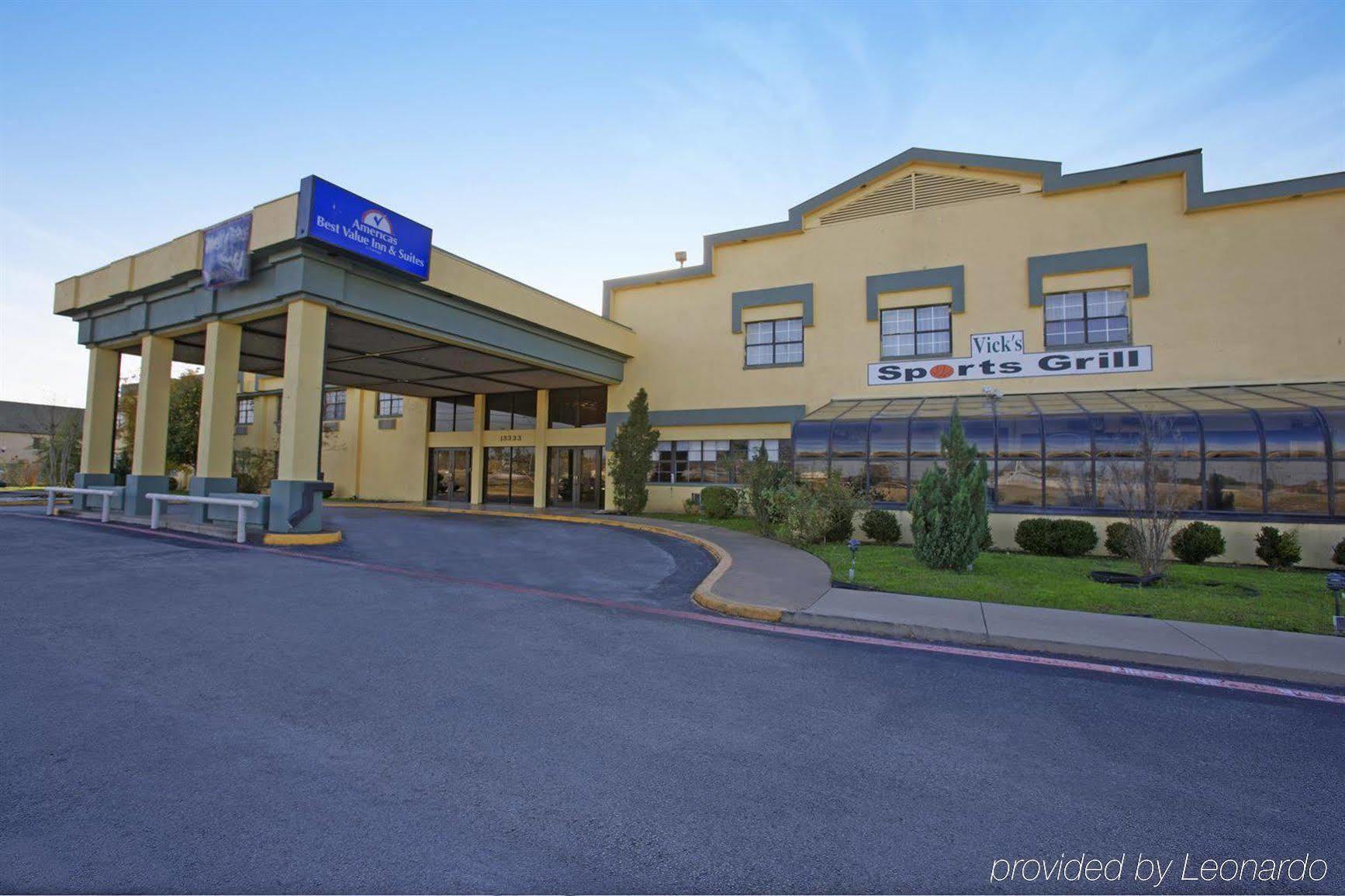 Americas Best Value Inn And Suites North Farmers Branch Zewnętrze zdjęcie